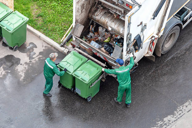 Best Construction Debris Removal  in Heyworth, IL